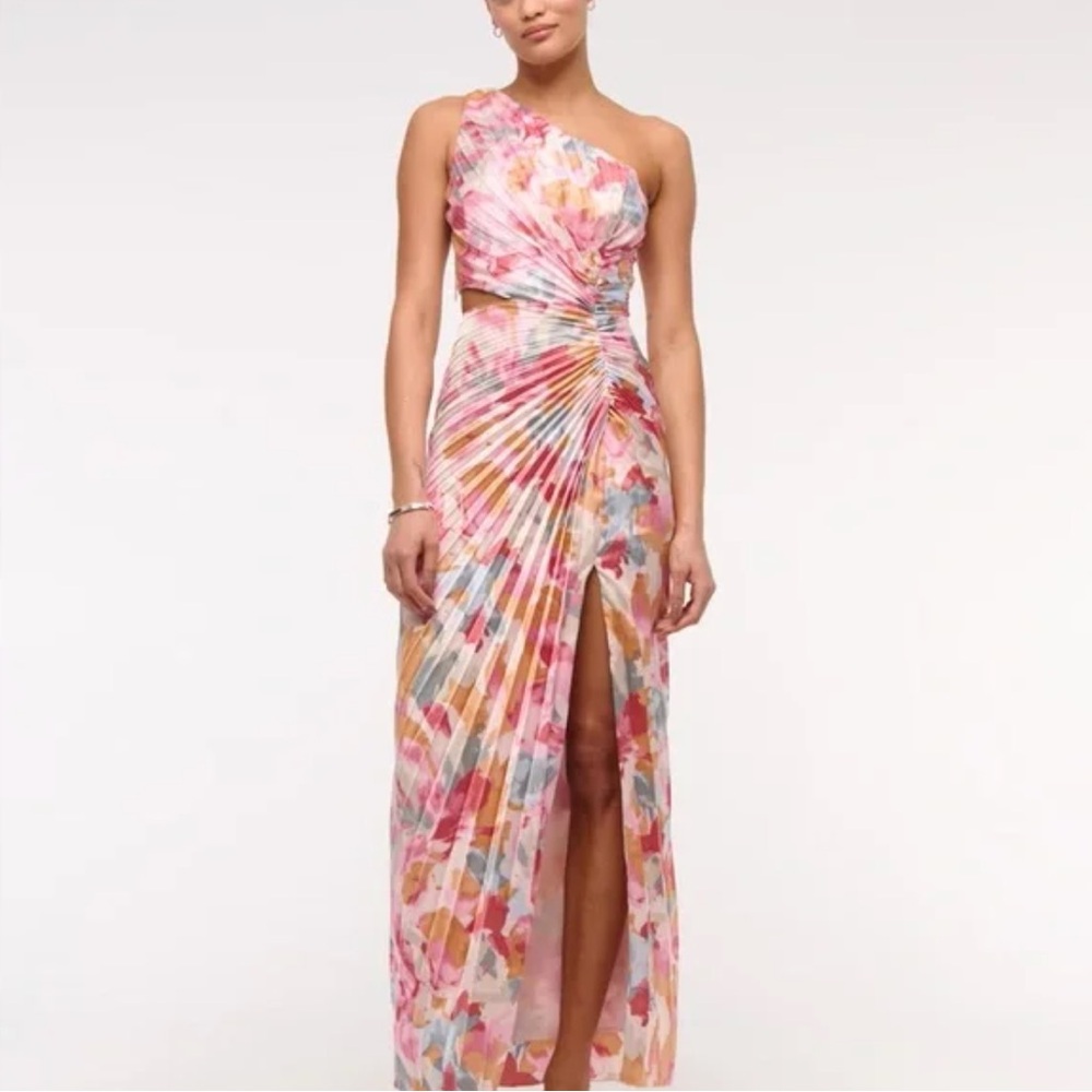 The A&F Giselle Pleated One-Shoulder Cutout Maxi Dress- Floral